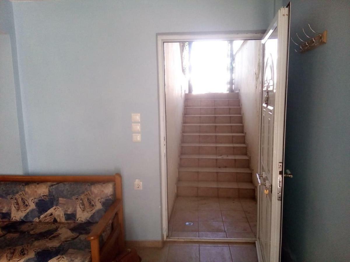 Αpartment At The Entrance Of The City Dimitropoulos Aigio Eksteriør billede